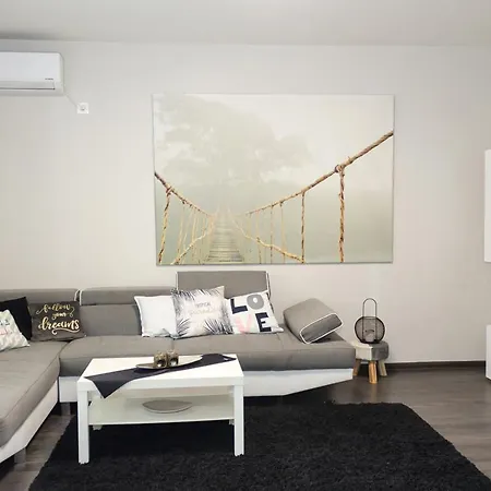 Cosy And Modern 1bd Flat Near The Centre By Flat Mаnager *