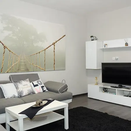 Apartment Cosy And Modern 1bd Flat Near The Centre By Flat Mаnager Varna